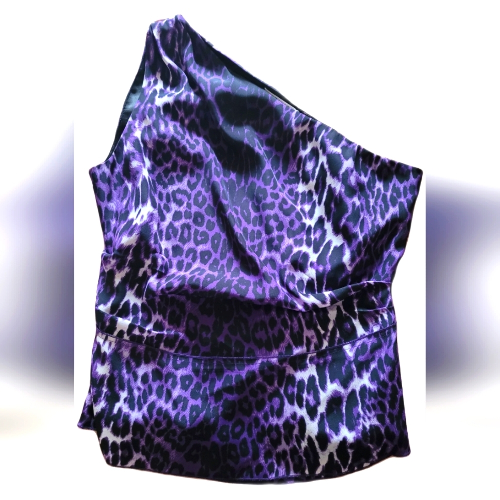 T Tahari One-Shoulder Top